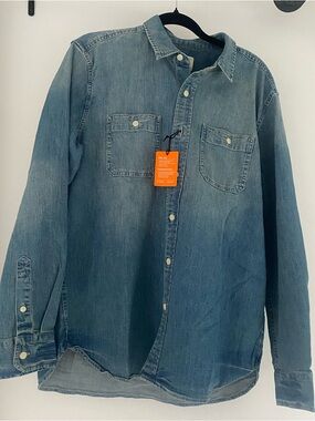 American eagle Casual Denim Button-Up Shirt in Washed Blue